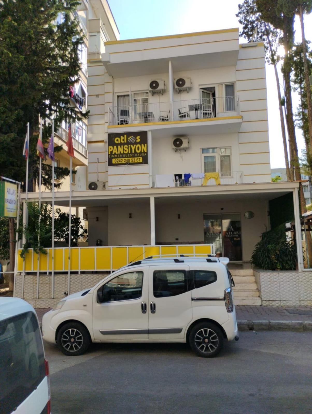 Atlas Pansiyon Hostel Antalya Buitenkant foto