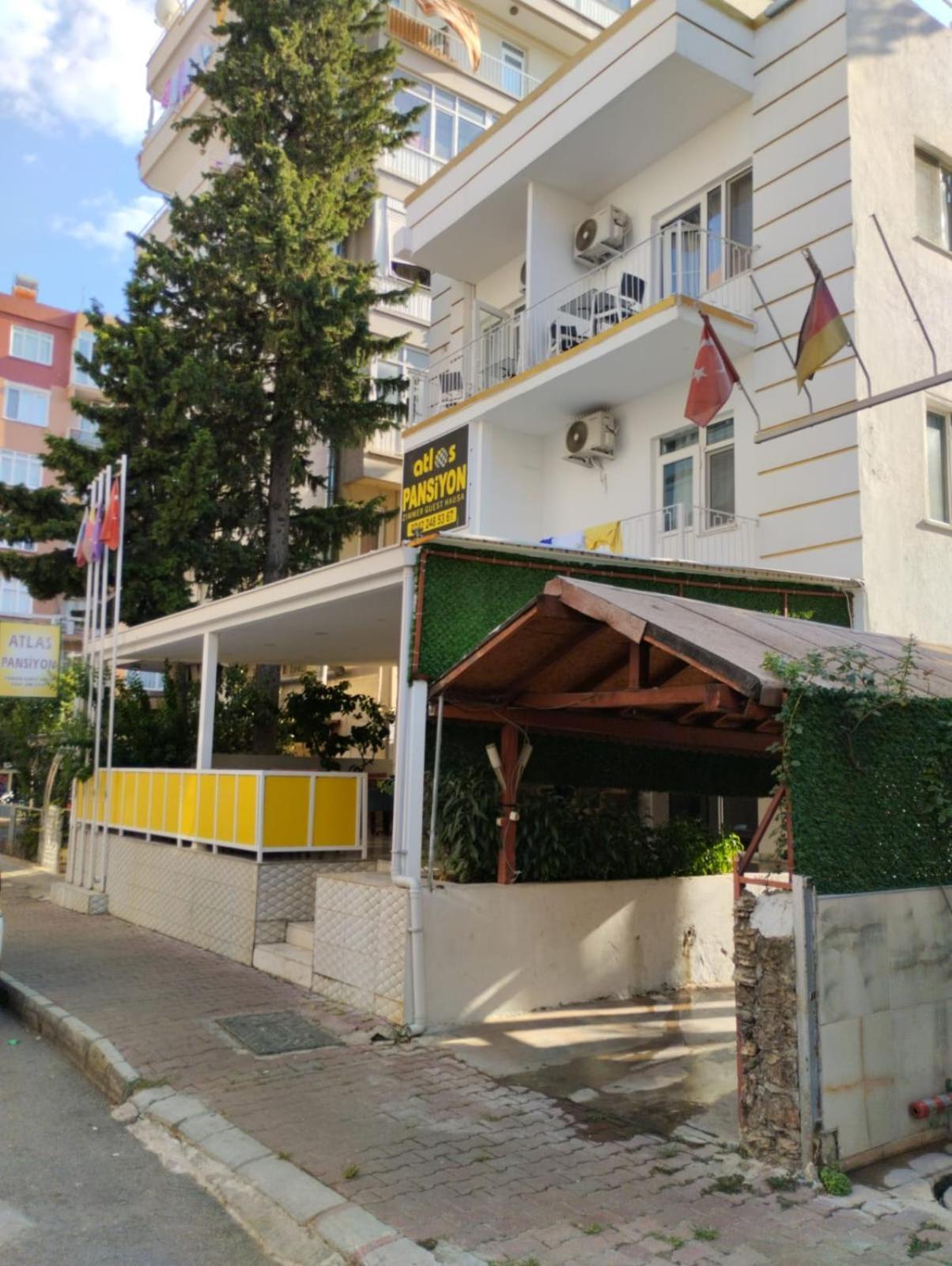 Atlas Pansiyon Hostel Antalya Buitenkant foto